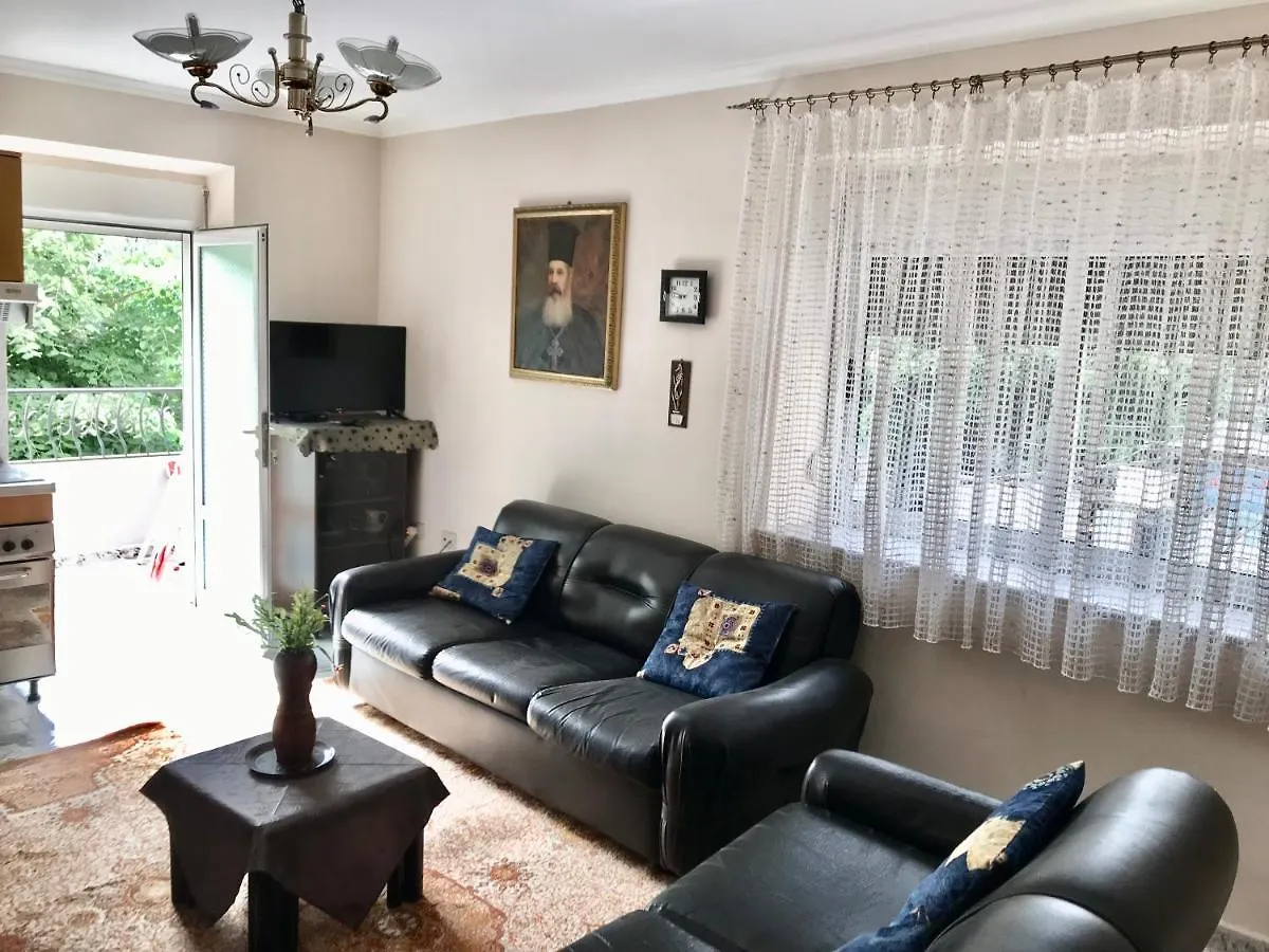 Lovely Apartment In Front Of The Lake 波格拉德茨 阿尔巴尼亚