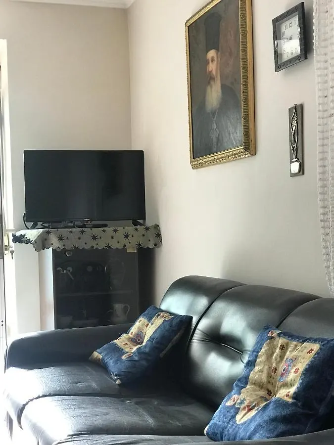 Lovely Apartment In Front Of The Lake 波格拉德茨